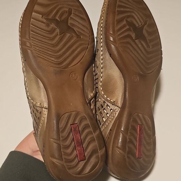 Stylish Olive Green PIKOLINOS Shoes size 37 - Picture 4 of 11